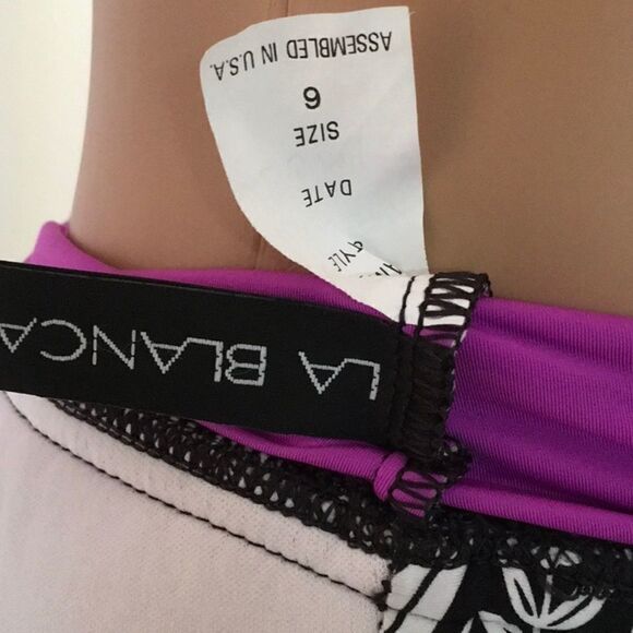 La Blanca floral swimsuit.  NWOT - Picture 6 of 6